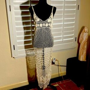 💗💞Ethos Sexy Open Weave Cream Crocheted Cover Up W/Rose Accents & Pearls Sz 1